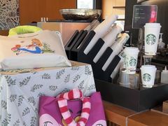 -星巴克(西安曲江银泰店)