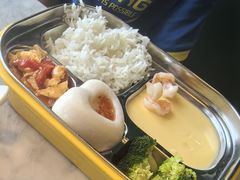 -雀蓝川菜(奥体广场店)