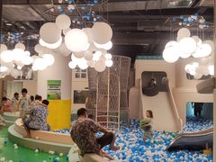 -涨巢·潮玩水疗局