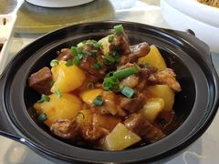 土豆烧牛腩-合兴居烤鸭店