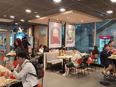 -麦当劳(轻轨曹杨路店)