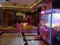 -鸿泰洋美食水会(东门中店)