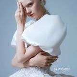 洛可可情调的浪漫婚纱
