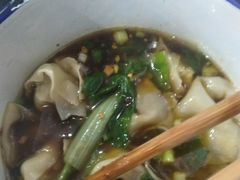 清汤抄手-山城盅盅面
