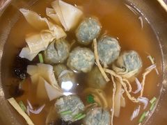 -荣记歡喜·馄饨铺(开发区振华购物中心店)