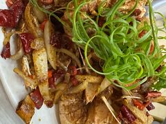 -覃记海鲜美食餐厅