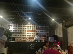 -龙巢盱眙龙虾·牛蛙·烧烤宵夜(八卦岭店)