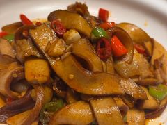 -鑫巴蜀小镇 · 水煮鱼专研店(玉桥店)