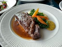 -福楼毕斯罗F Bistronome(国贸商城约会地标景观店)