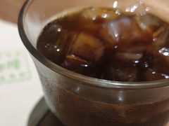 -星巴克(上海长宁来福士1F店)