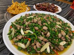 -江湖黑大兔(杨家坪店)
