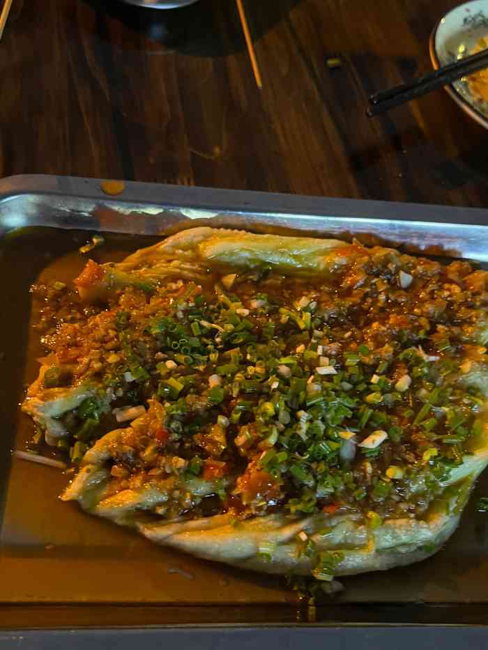 月牙山烧烤-"终于来打卡《人生一串》的月牙山烧烤了! .