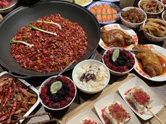 -萍姐火锅·公路夜市(武汉首店)