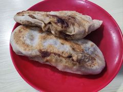 猪肉大葱肉饼-老北京馅饼粥(西单店)