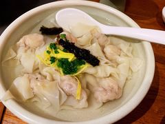 招牌鲜虾小馄饨-苏小柳手作点心(控江旭辉分院)