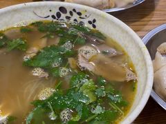 牛肉汤-黄阿姨锅贴大王(万航渡路店)