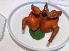 金奖玻璃乳鸽-茉里粤菜(皇姑万象汇店)