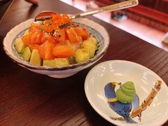 三文鱼牛油果波奇饭-鸟鹏烧鸟居酒屋(昌岗店)