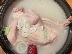 -长寿参鸡汤(朝韩风情街店)