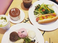 -Hello Kitty Cafe(弘大店)