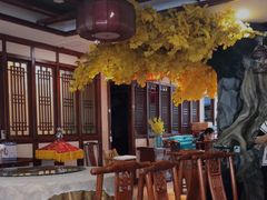 大堂-那家老院子东北菜·饺子·小鸡炖蘑菇(艳华街店)