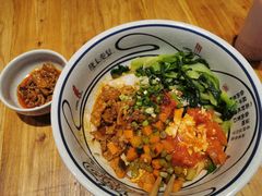 -陇上秦轩西安biangbiang面(EFC欧美金融商业城店)