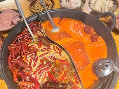 -乐闹闹重庆火鍋(民治店)