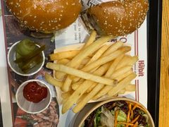 -The Habit Burger Grill 哈比特汉堡(爱琴海店)