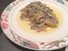 -荷风细雨·中国茶宴(碧云店)