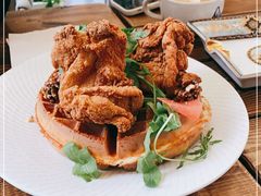 -Brut Eatery悦璞食堂(建国东路店)