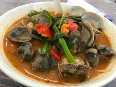 冬阴功浸蚬-陈根记大牌档