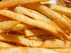 黄澄澄的炸薯条-404干式熟成牛排馆•聚会餐厅