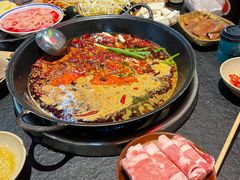 -四小区火锅·巷子里的重庆火锅(花照壁店)