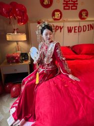 -莫小姐婚纱
