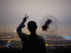 -鬼笑石后山停车场