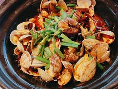-蚝堡海鲜·威海菜·海肠捞饭·烧烤·亚洲吃蚝公司(幸福门店)