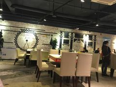 大堂-休记光头香辣蟹干锅店(衣冠庙店)