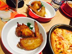 -必胜客(WOW中心城店)