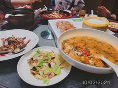 -粤尚腾香居中餐厅(首都机场希尔顿店)
