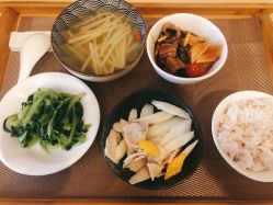 -海豚湾高端月子会所(黄浦店)