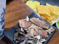 -乡土黄·鲜牛肉火锅·小龙虾(兴业街店)