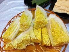 -鲜入围煮花胶鸡海鲜火锅
