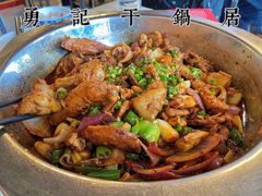 糯香鸭翅猪蹄-勇记干锅居(德阳店)