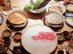 -礼舍·和牛火锅·烤肉·料理餐厅(华茂店)