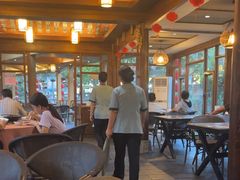 -美食村花园餐厅