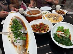 -湖锦酒楼·32年地道湖北菜(光谷店)