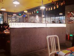 -肥肥虾庄·金牌油焖大虾(杨园滨江时代walk店)