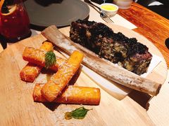 牛肋排配玉米条-Mercato莫卡多露台餐厅与酒吧(K11店)