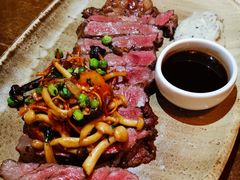 -斯普汇生蚝牛排馆(中骏世界城店)