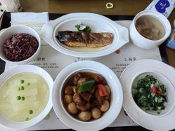 -金鹰国际月子中心(新街口店)